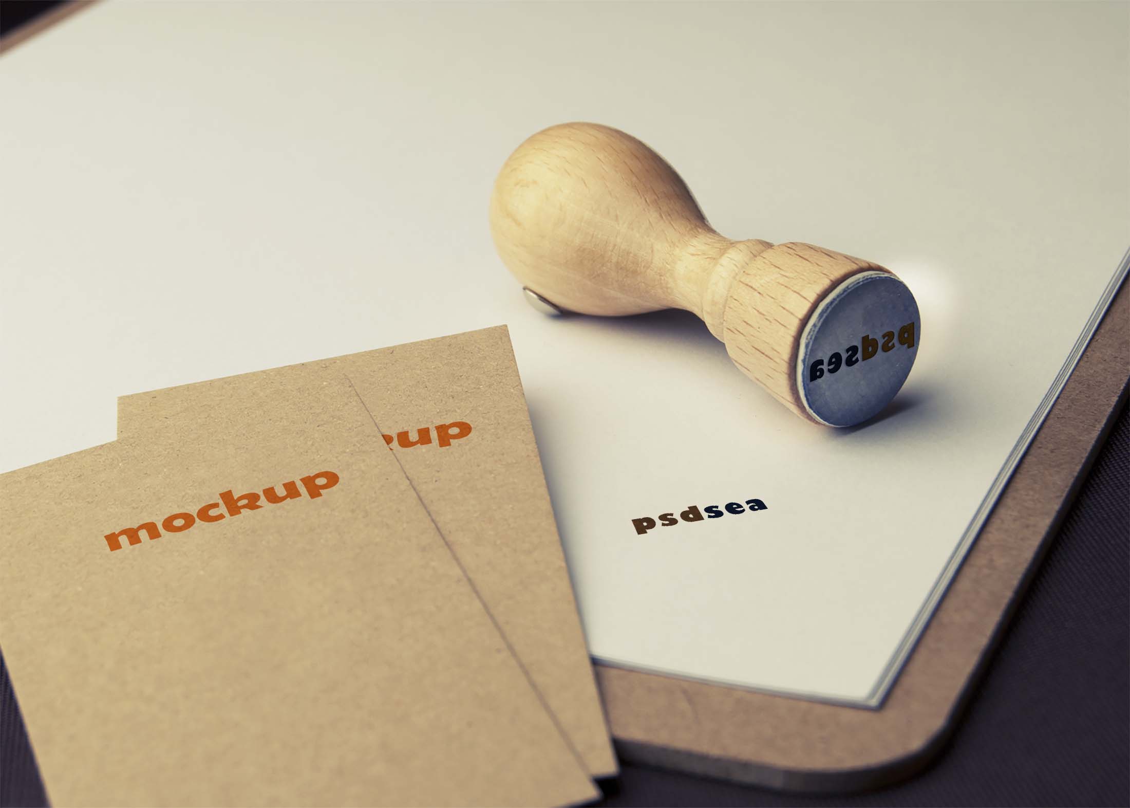 Free Office Card Mockup