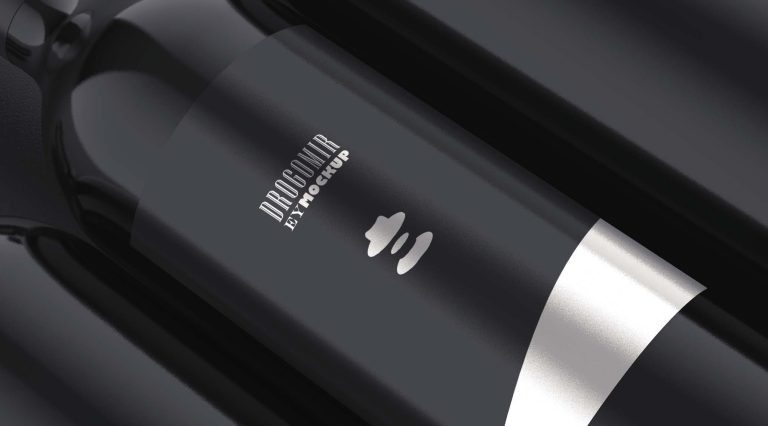 Free Zoom Wine Label Mockup